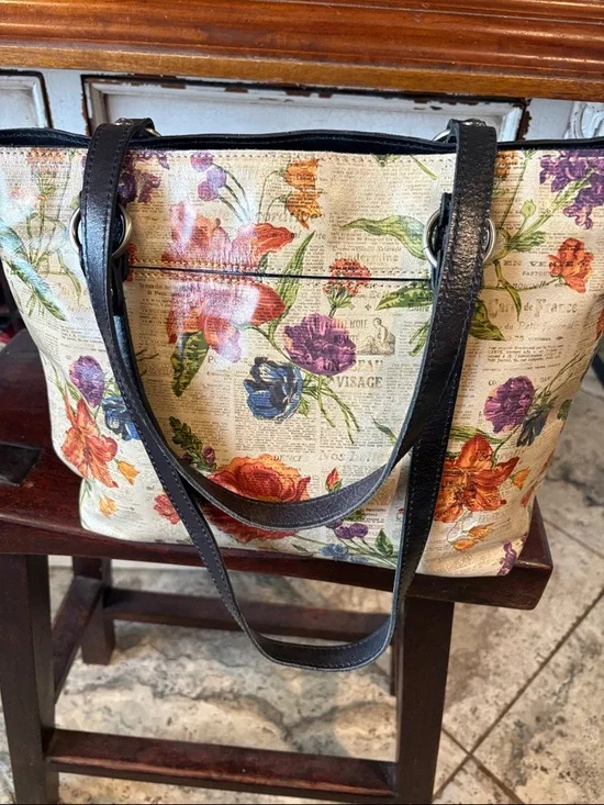 Patricia Nash Coated Canvas Silvi Travel Tote - Picture 7 of 11